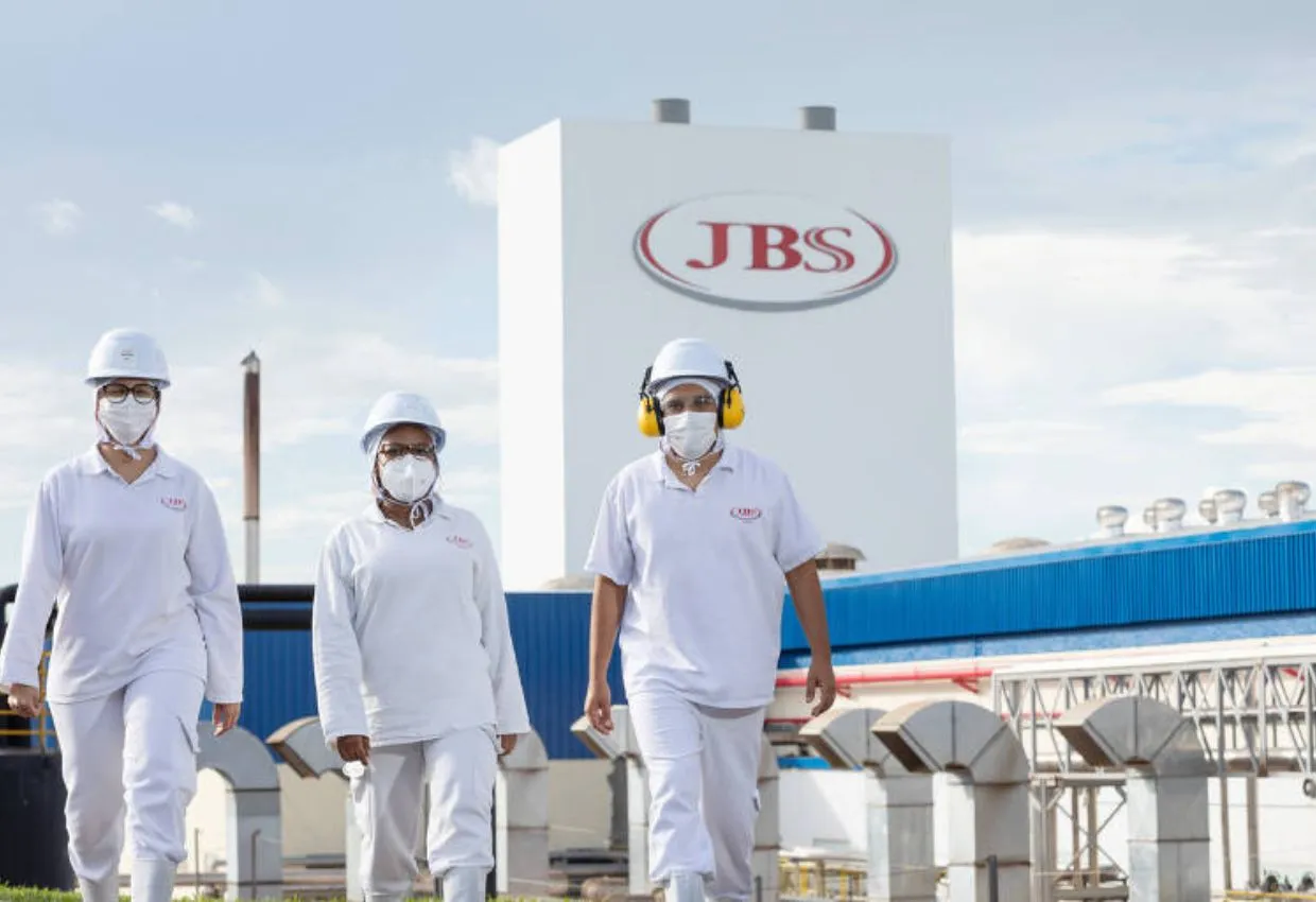 jbs-jbss3-expande-no-parana-com-a-inauguracao-de-novas-fabricas-de-empanados-e-salsicha