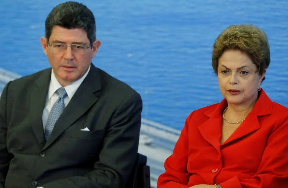 Ex ministro Joaquim Levy e a ex-presidenta Dilma Rousseff.