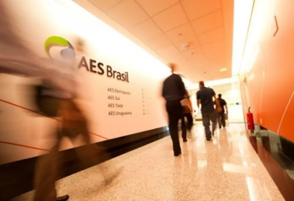 aes-brasil-e-ferbasa-assinam-acordo-para-fornecimento-de-energia