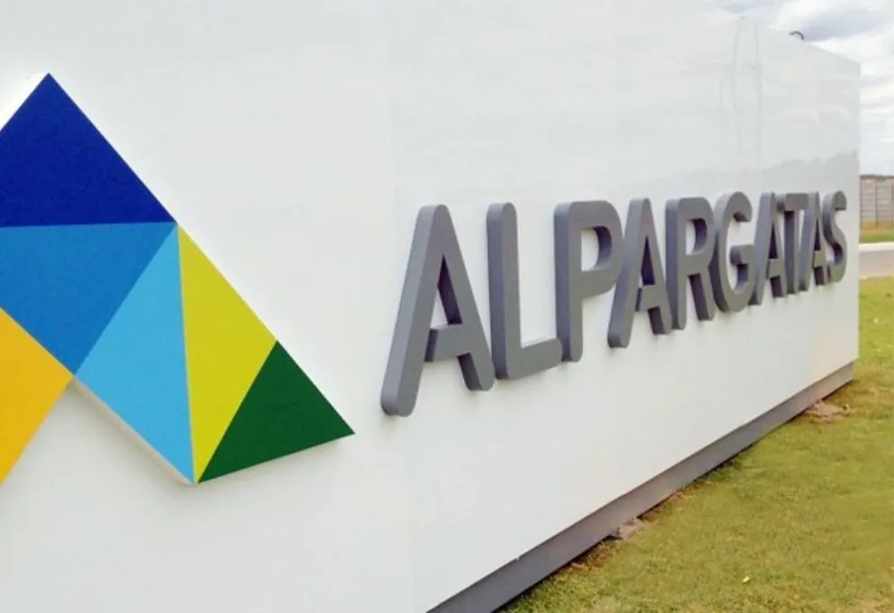 alpargatas-alpa4-aprova-investimento-de-r-600-mi-em-expansao