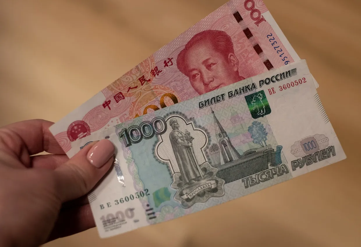 russia-pretende-adicionar-o-yuan-da-china-ao-seu-fundo-soberano