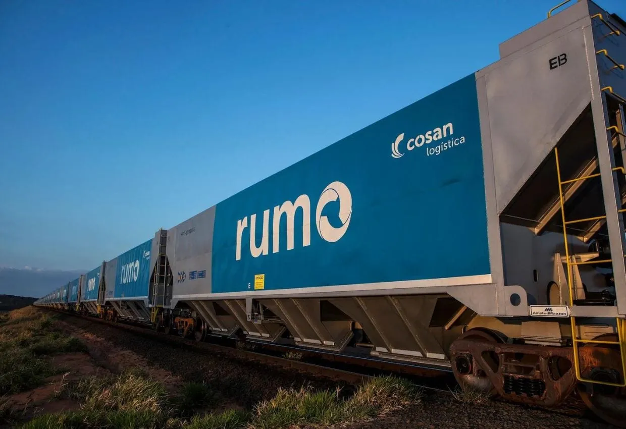 rumo-rail3-blackrock-reduz-posicao-nas-acoes-da-empresa-para-499