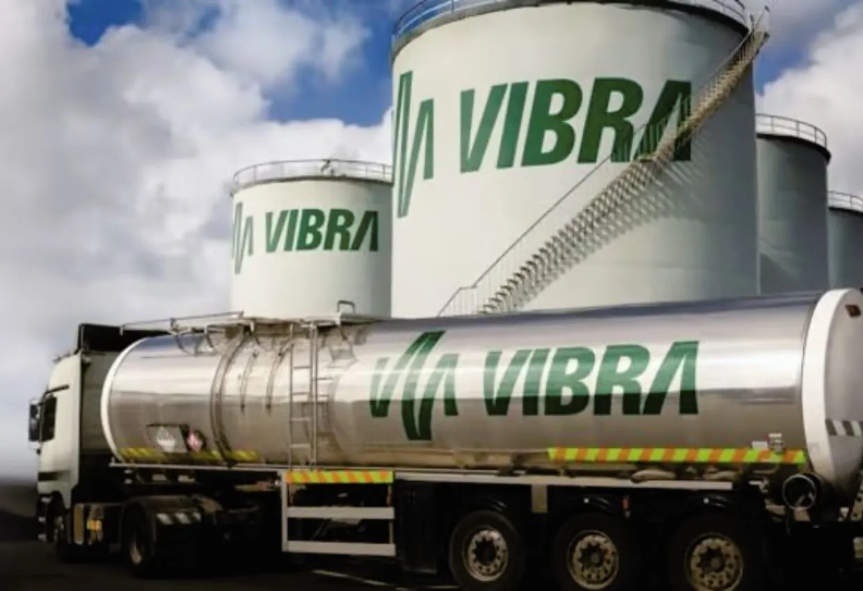 vibra-vbbr3-anuncia-crescimento-de-lucro-no-4º-trimestre-atingindo-r-33-bilhoes